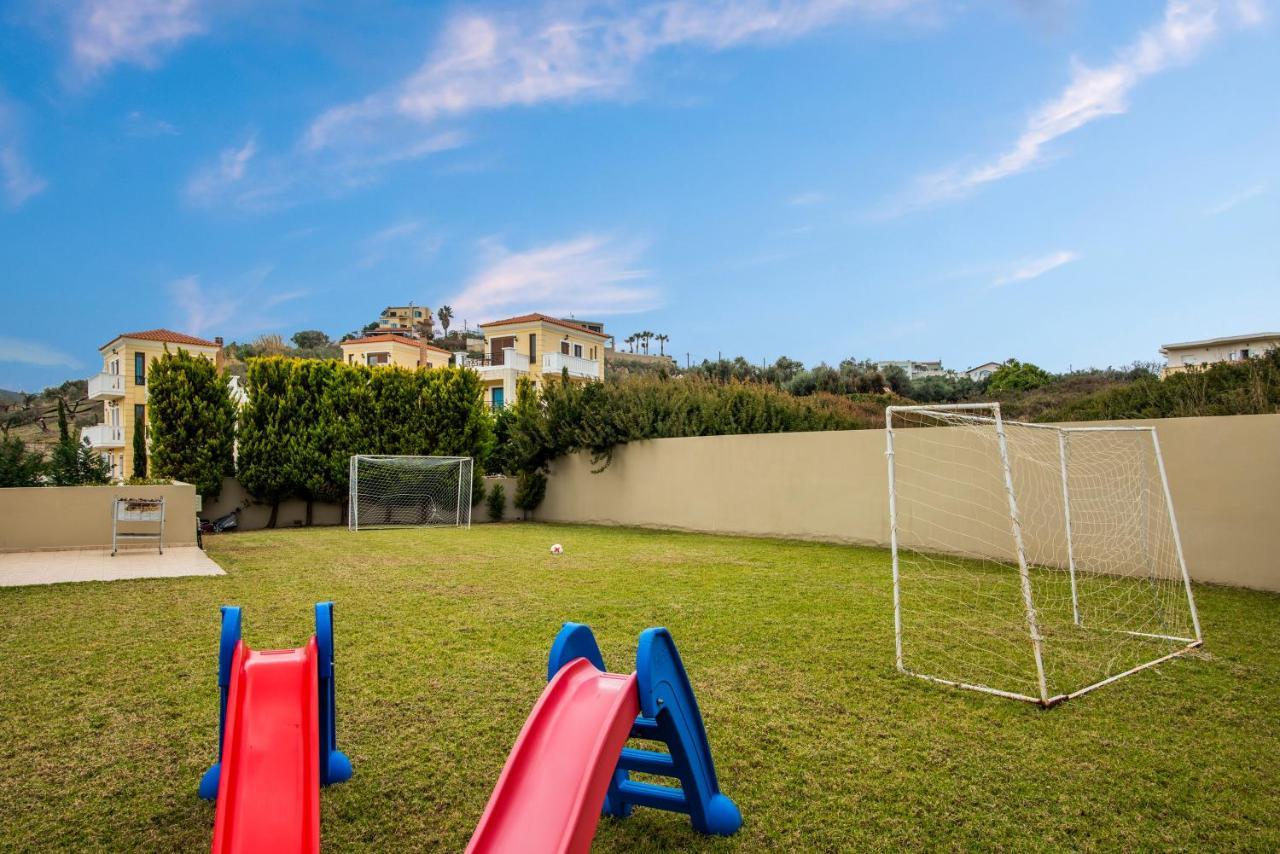 Villa Familia Chania Stalós Exterior foto